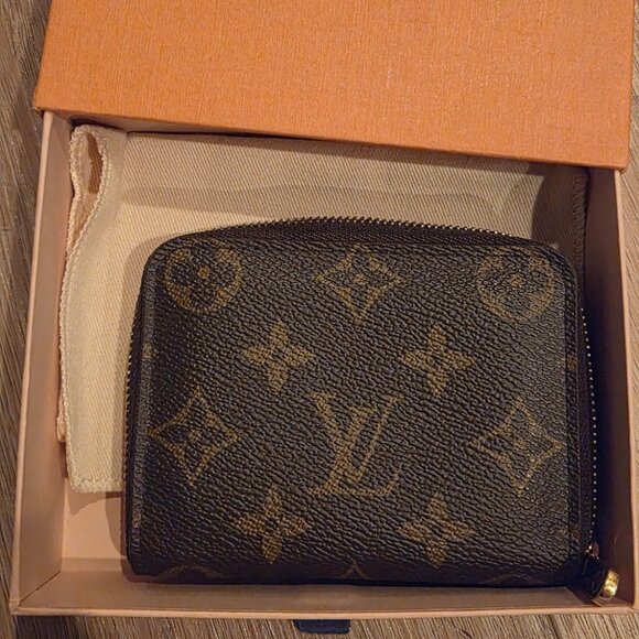 Louis Vuitton - Zippy Coin Purse - Authentic, Like New Condition - Picture 1 of 6